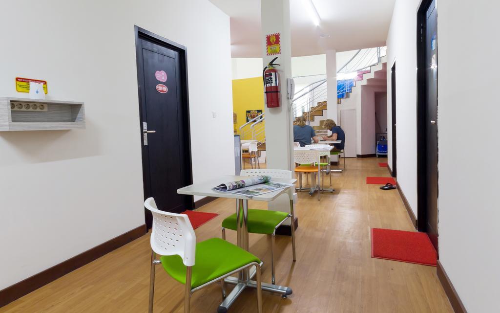 Cx Hostel Kuta Raya Exteriér fotografie