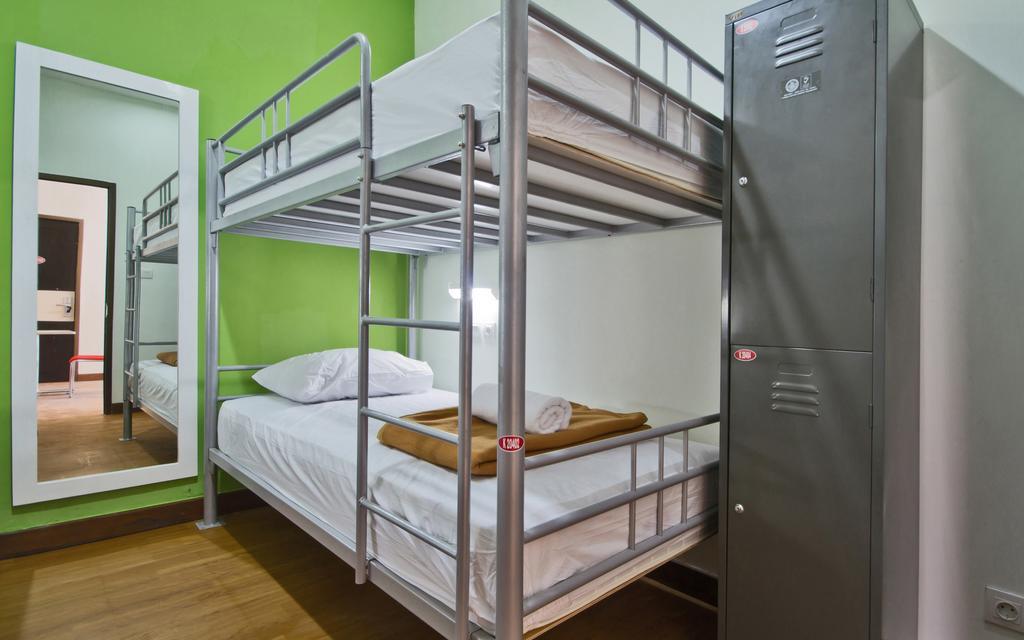 Cx Hostel Kuta Raya Exteriér fotografie