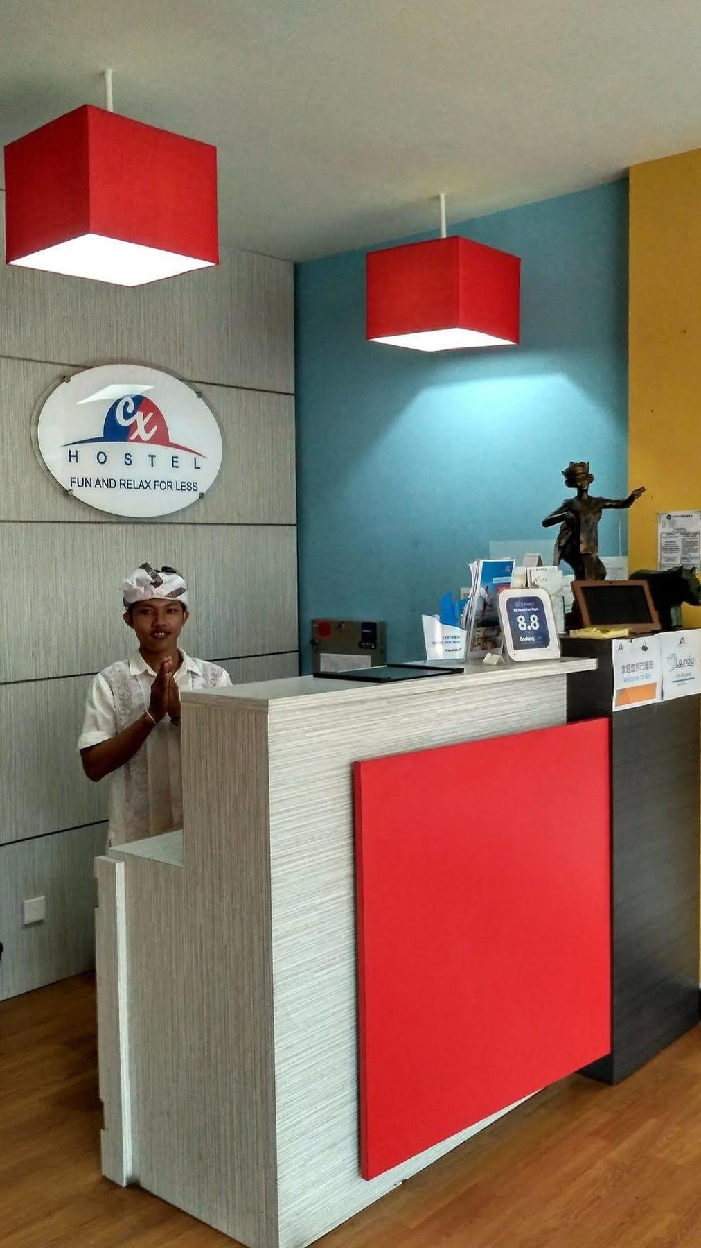 Cx Hostel Kuta Raya Exteriér fotografie