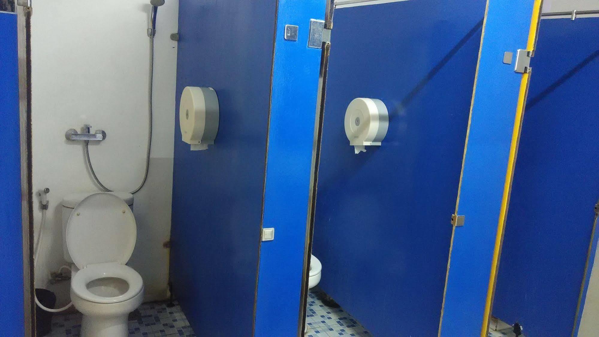 Cx Hostel Kuta Raya Exteriér fotografie