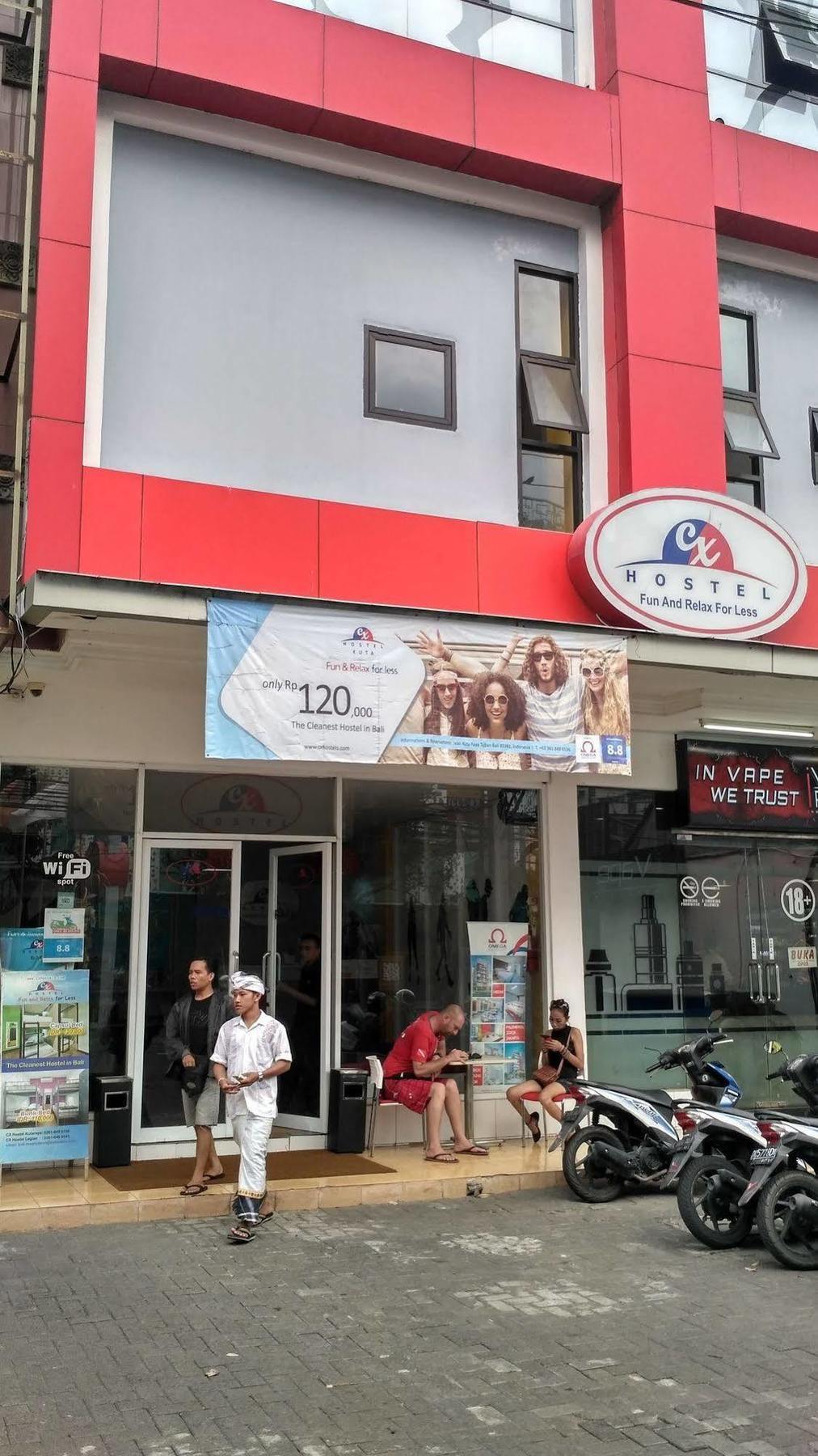 Cx Hostel Kuta Raya Exteriér fotografie
