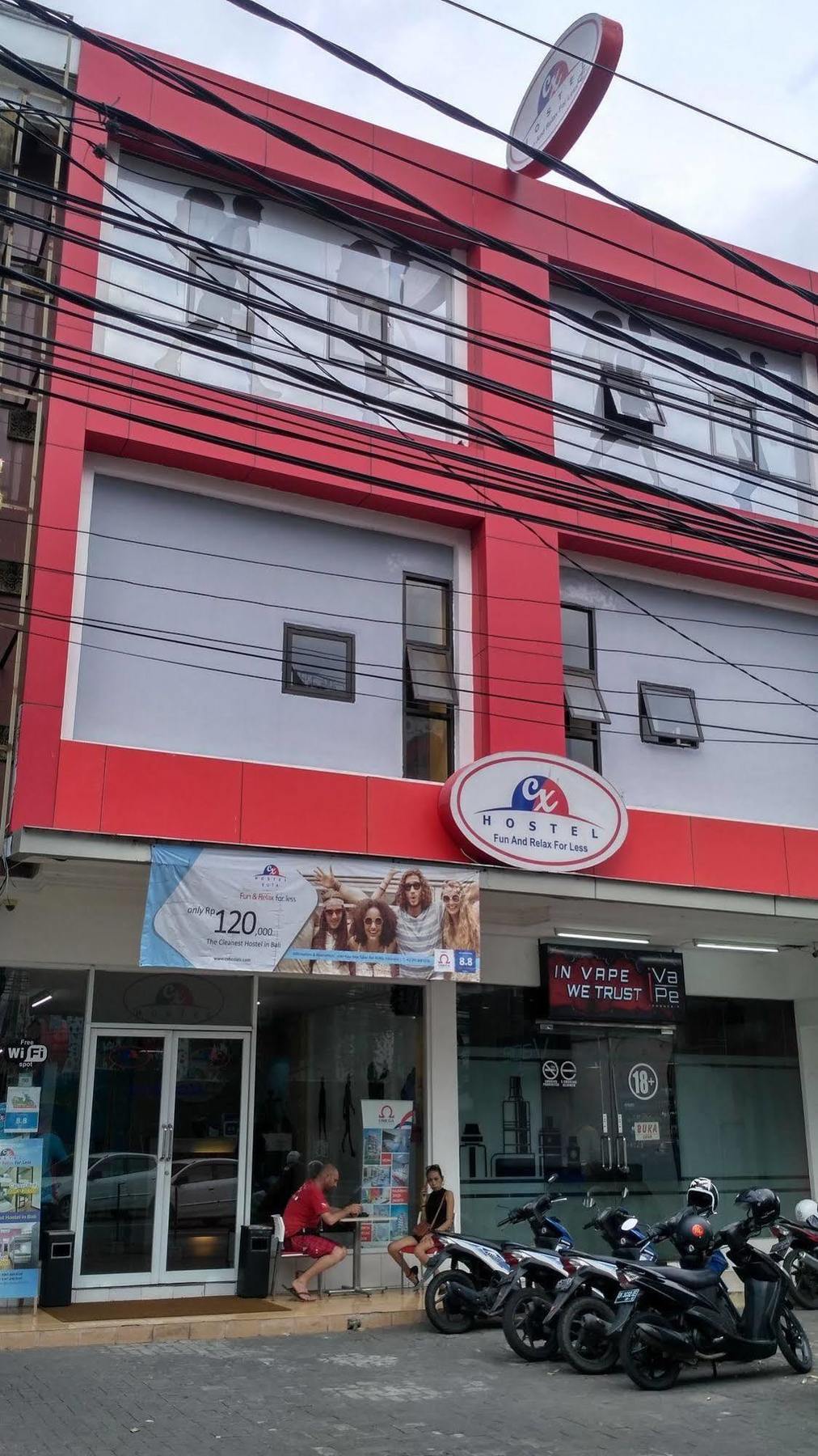 Cx Hostel Kuta Raya Exteriér fotografie