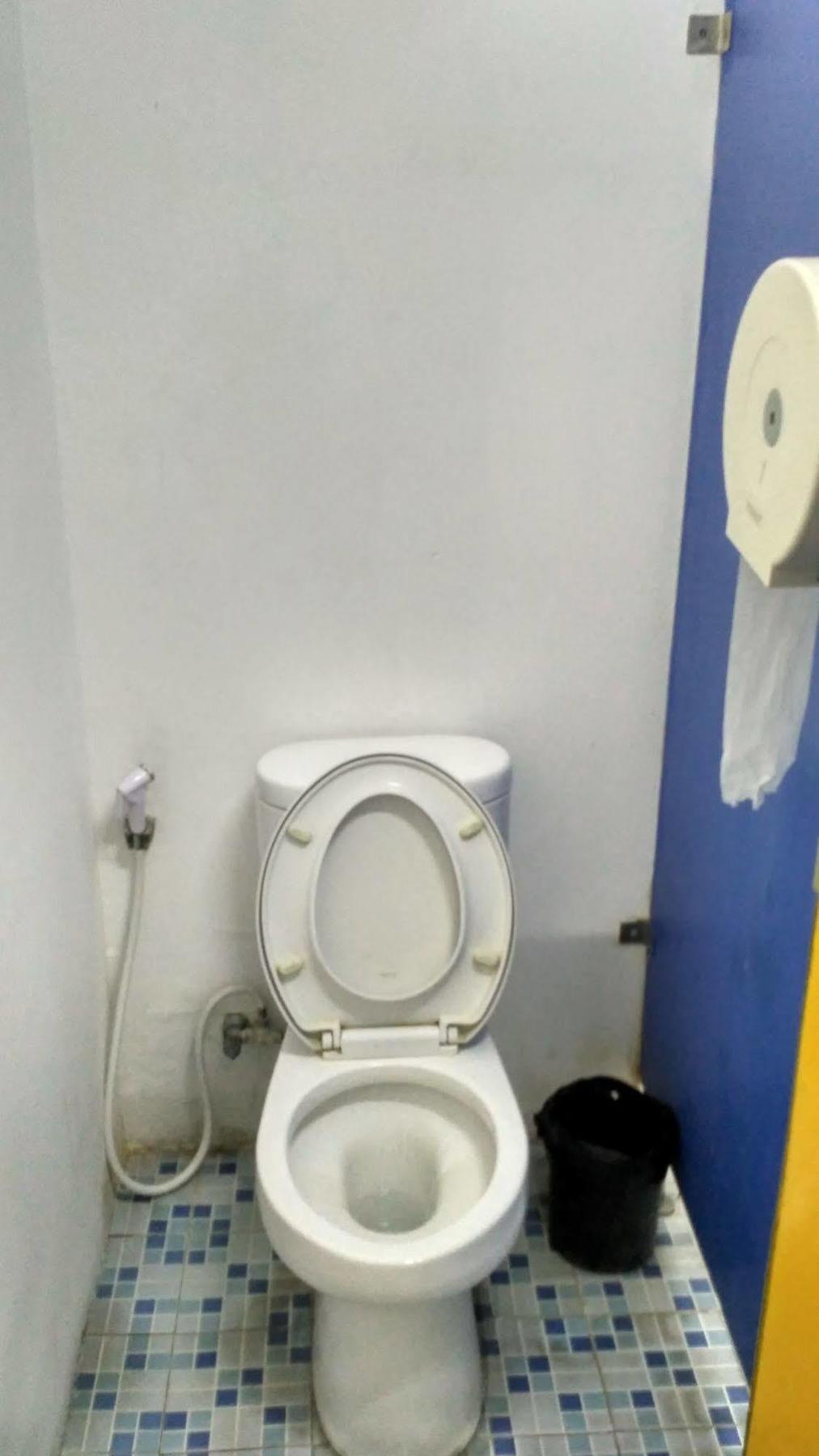 Cx Hostel Kuta Raya Exteriér fotografie